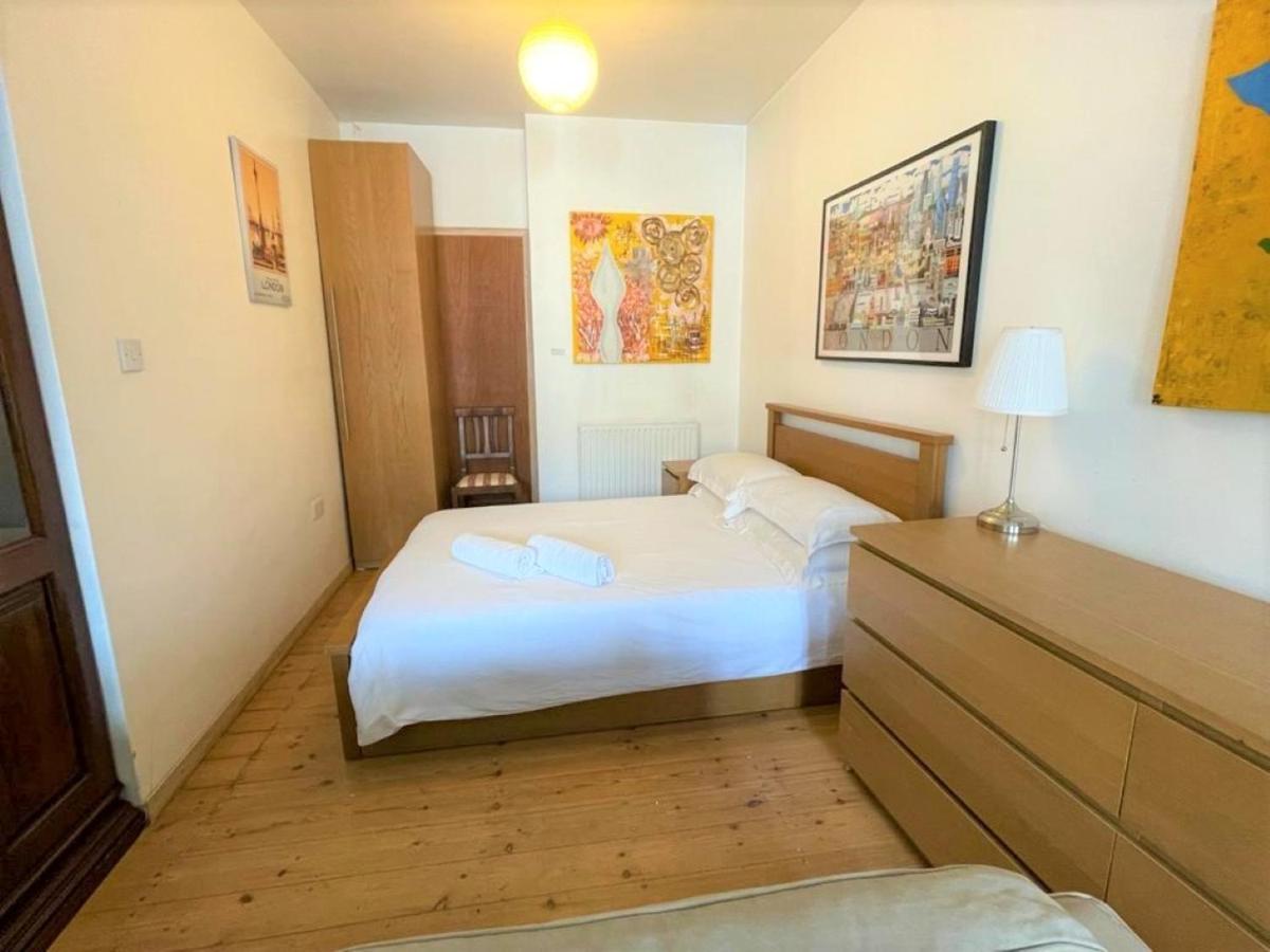 Flat Without Kitchen At Kentish Town Апартаменты *